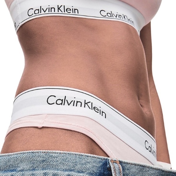 Calvin Klein tangá dámske Modern Cotton Thong 2NT púdrové_01-1